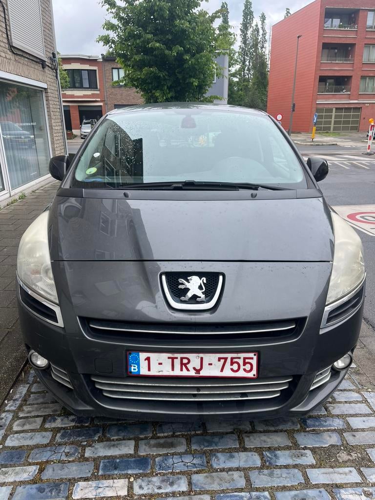 Peugeot 5008, Voorwielaandrijving, Euro 5, Zwart, 7 zetels