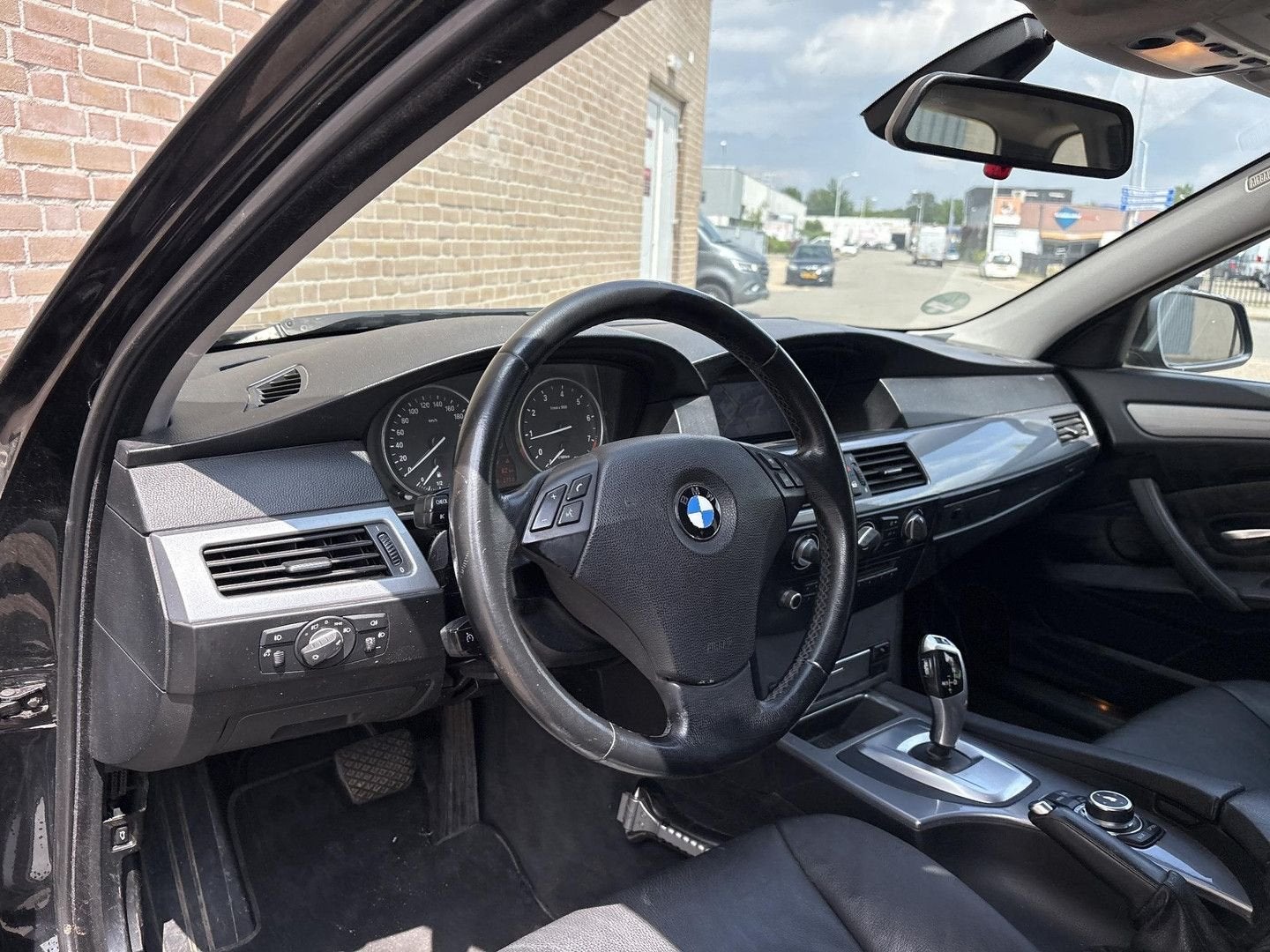 BMW 520 5-serie Touring 520i Corporate Lease Business Line E, Autos, Entreprise, Noir, Break, Automatique