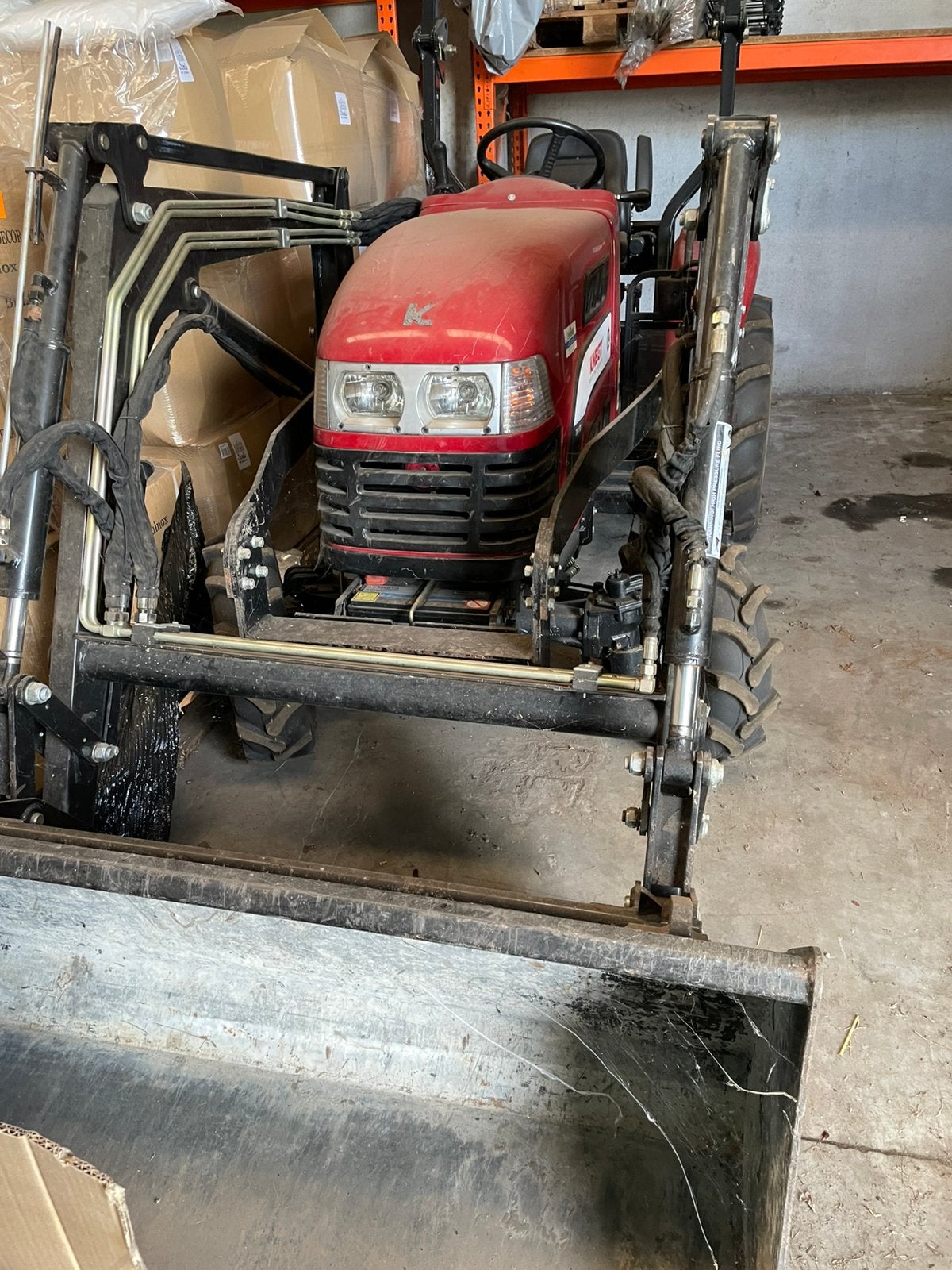 Tractor Knegt, Zakelijke goederen, Ophalen, Gebruikt
