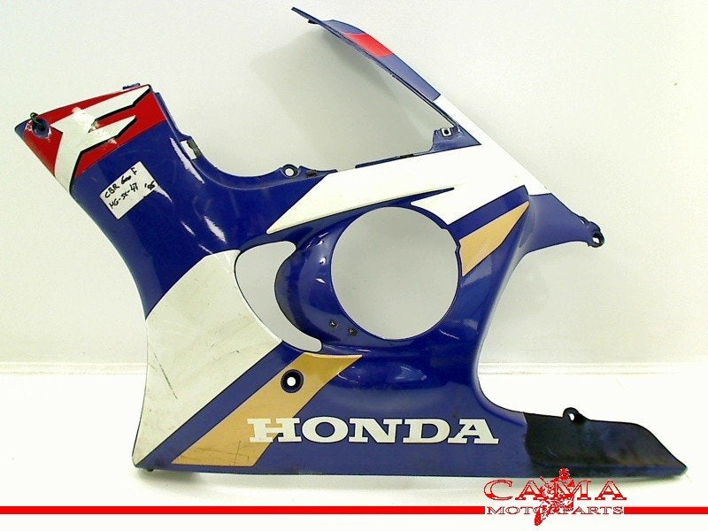 CARENAGE GAUCHE CBR 600 F 1995-1998 (CBR600F CBR600F3 PC31), Dhr. S. di Majo, Utilisé, Info@cama-motorparts.nl, P.J. Troelstraweg 8 8
3144 CX  MAASSLUIS, NL