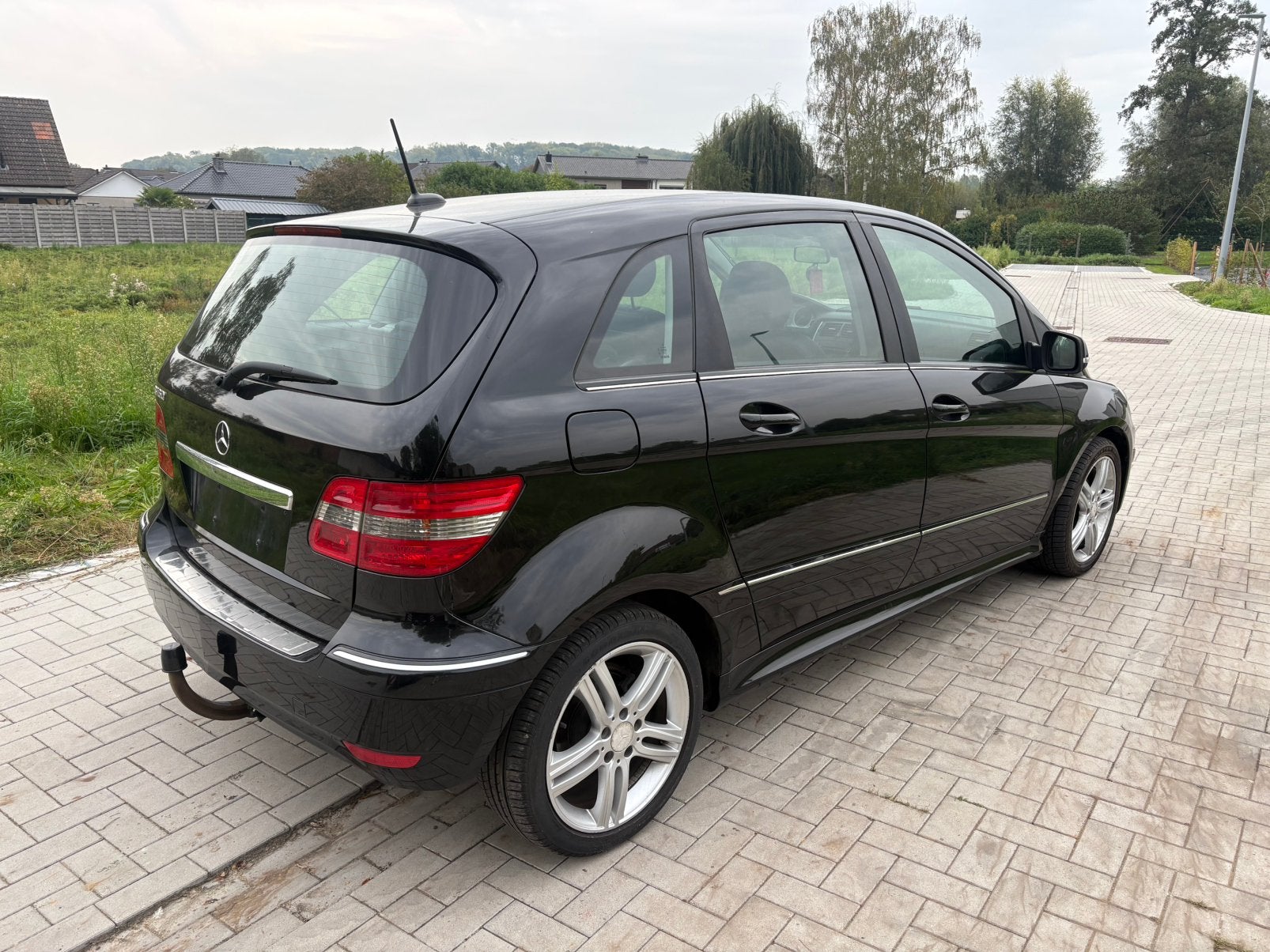 MERCEDES-BENZ B160 À ESSENCE AUTOMATIQUE !, Autos, Euro 5, Achat, Classe B, Automatique