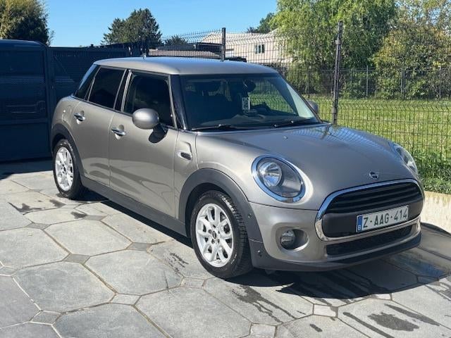 Mini One * 1.5i * PDC * Navi * Caméra, Autos, Mini, Achat, Euro 6, Entreprise, Boîte manuelle