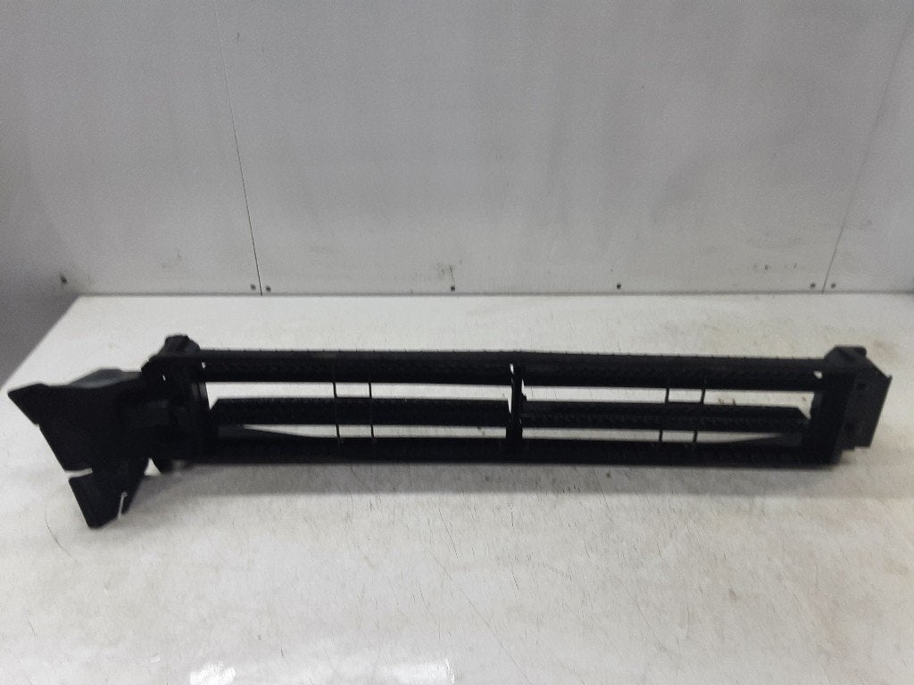 DIVERS DIVERS Toyota Camry (VH7) (01-2017/-), Mevr. I. Hauben, Toyota, Utilisé, Rue de l'Espoir 34 34
4030  GRIVEGNÉE, BE