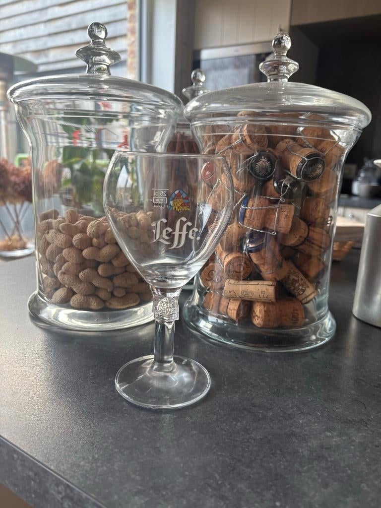 Nouveaux verres Leffe 25 et 33 cl, Enlèvement, Neuf, Autres styles, Verre ou Verres