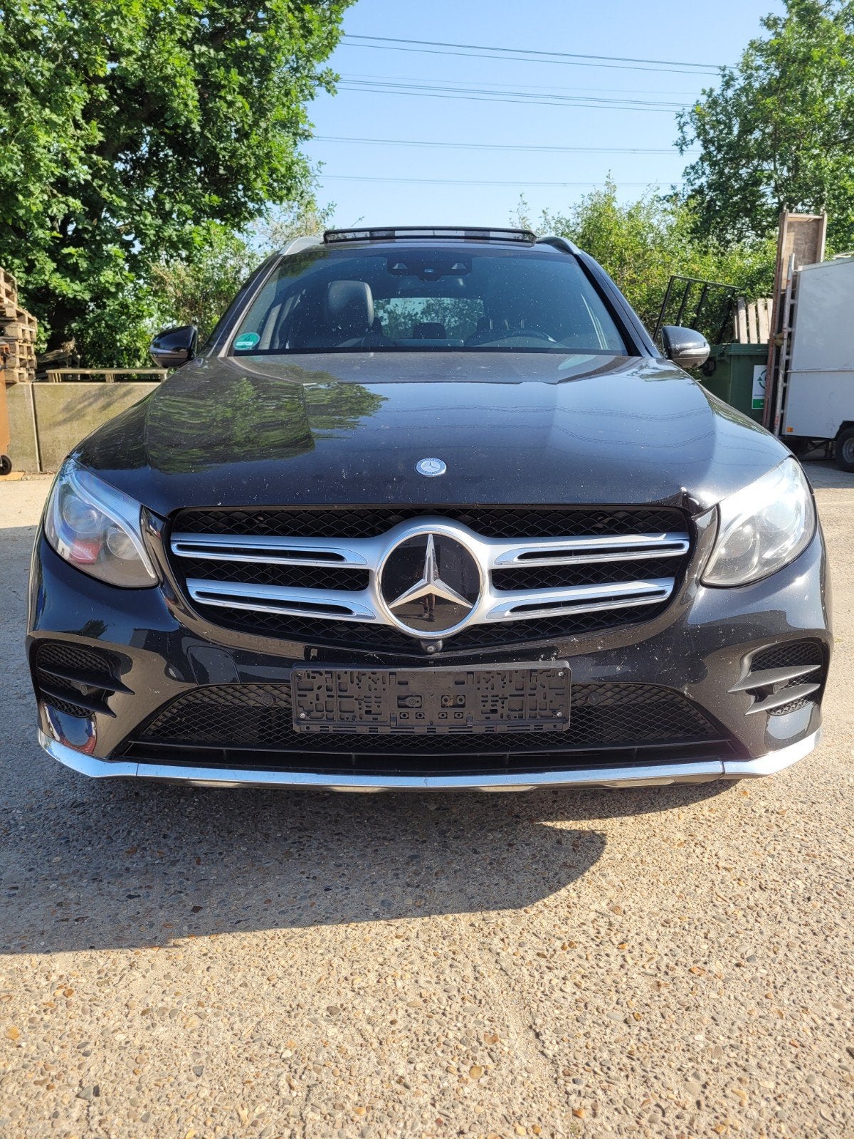 Mercedes GLC 250d AMG-LINE 4MATIC PANO AIRMATIC DISTRONIC, Auto's, Automaat, 4 cilinders, Verkeersbordherkenning, Zwart