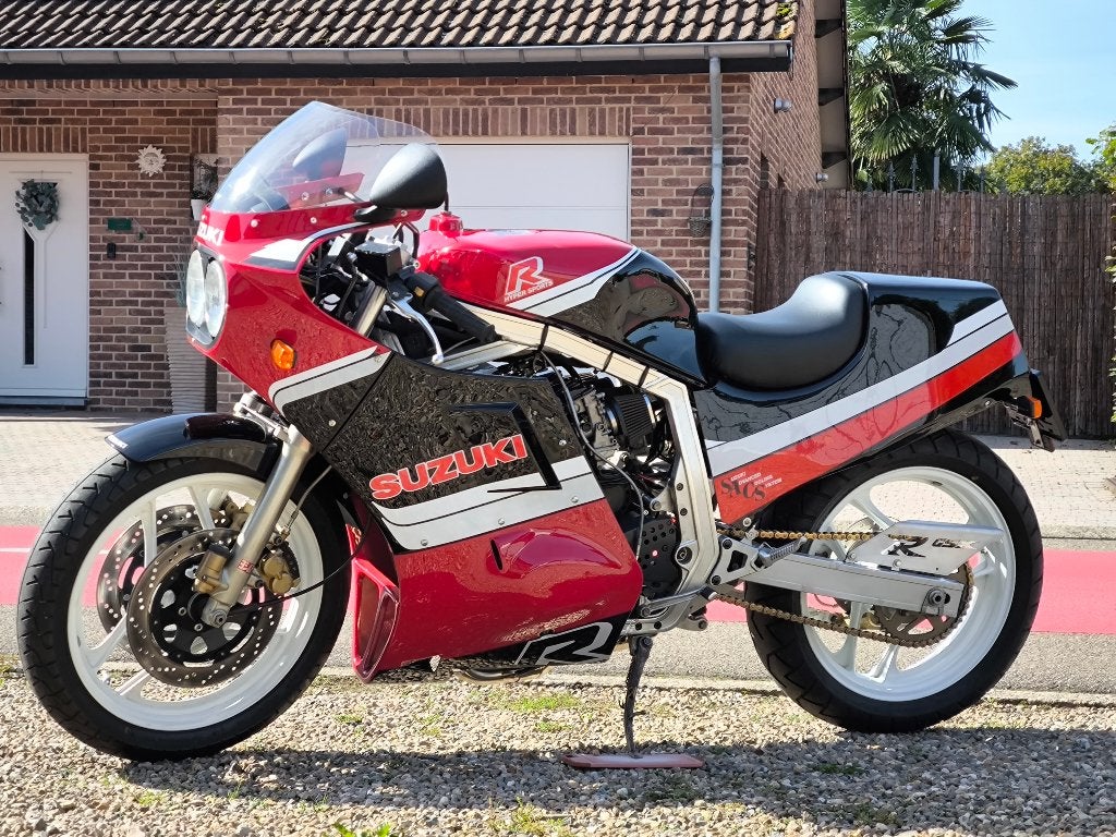 Suzuki gsxr 750 1987 oldtimer, Motos, Occasion, Plus de 35 kW, 749 cm³, 4 cylindres