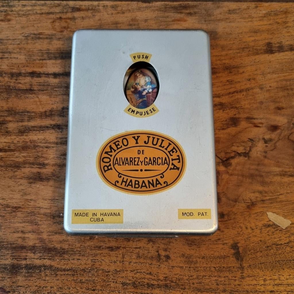 Roméo y julieta habana boite a cigare vintage, Enlèvement ou Envoi