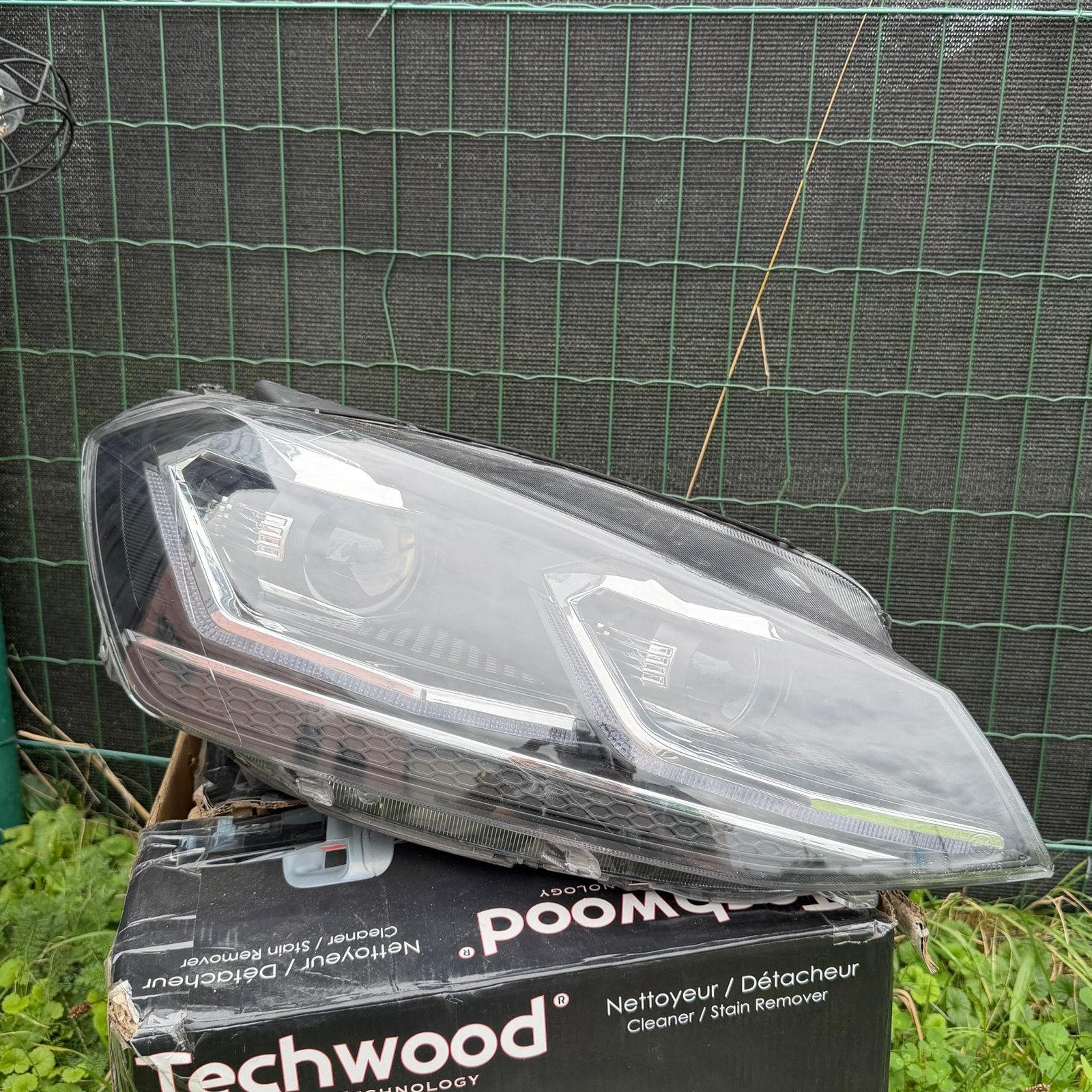 Phare avant droit golf 7.5 look, Autos : Pièces & Accessoires, Enlèvement, Volkswagen