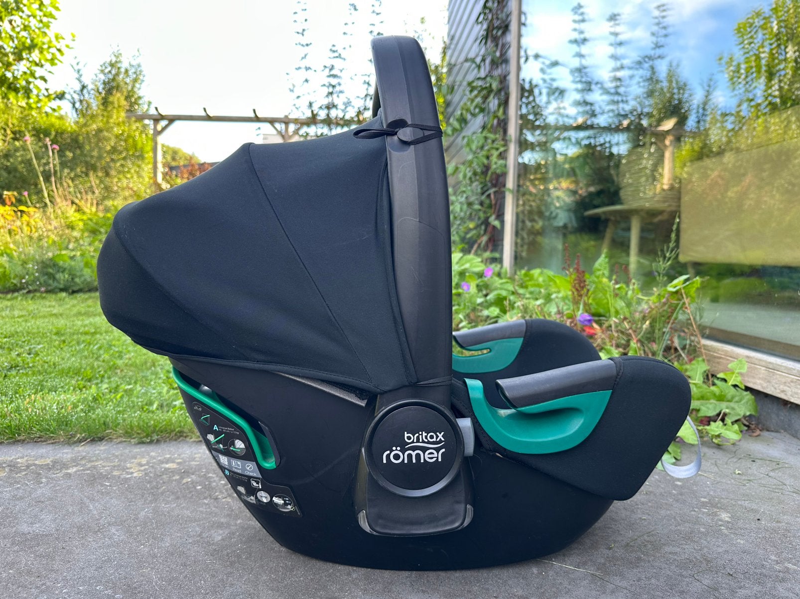 ‘Maxicosi’ van Britax autostoel tot 15 maanden, Kinderen en Baby's, Autogordel of Isofix, Gebruikt, Afneembare rugleuning, 0 t/m 13 kg