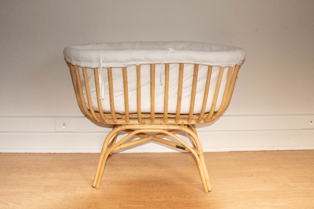 Babywieg Childhome rotan, Kinderen en Baby's, Babywiegjes en Ledikanten, Ophalen, Gebruikt, Wieg