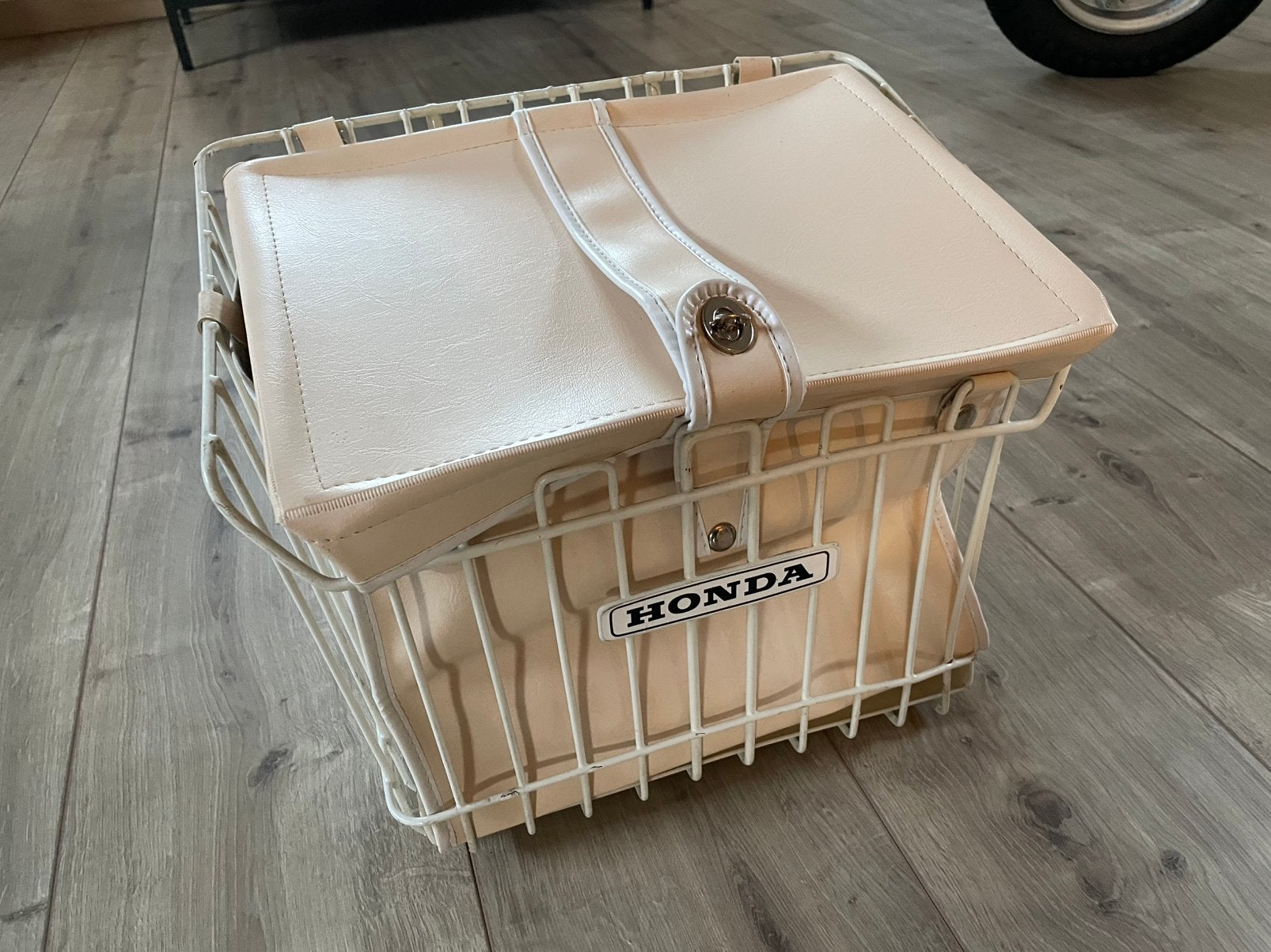 Honda mand, Ophalen of Verzenden, Zo goed als nieuw, Mand