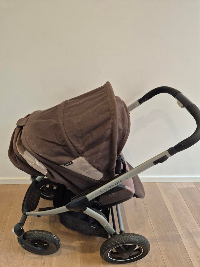 Maxi Cosi Mura Plus + zitje + draagmand met aerosleepmatras, Kinderen en Baby's, Ophalen