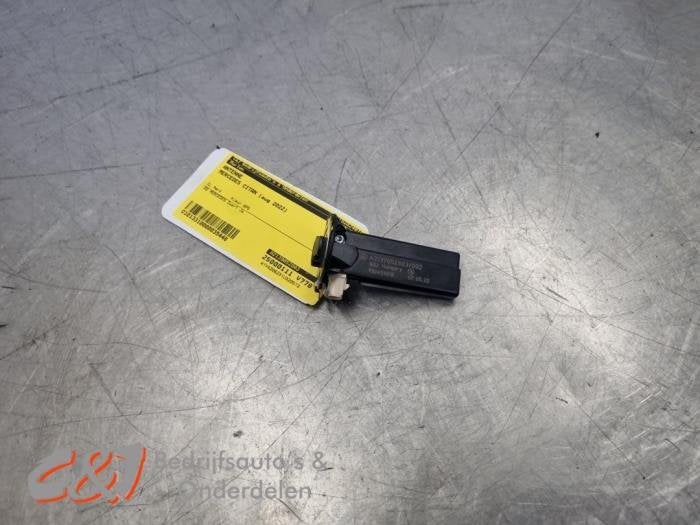 Antenne van een Mercedes Citan, Gebruikt, -, Ophalen of Verzenden, -