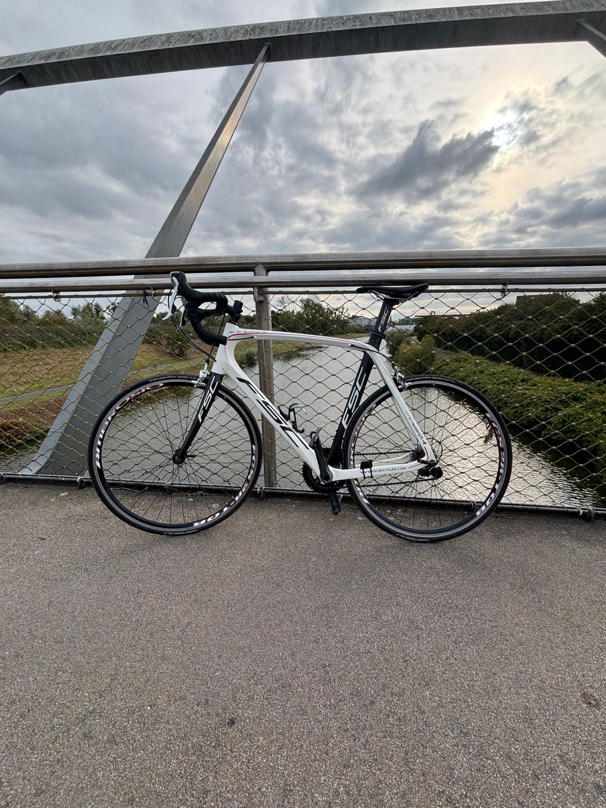 FSH-Racefiets, Ophalen, Zo goed als nieuw