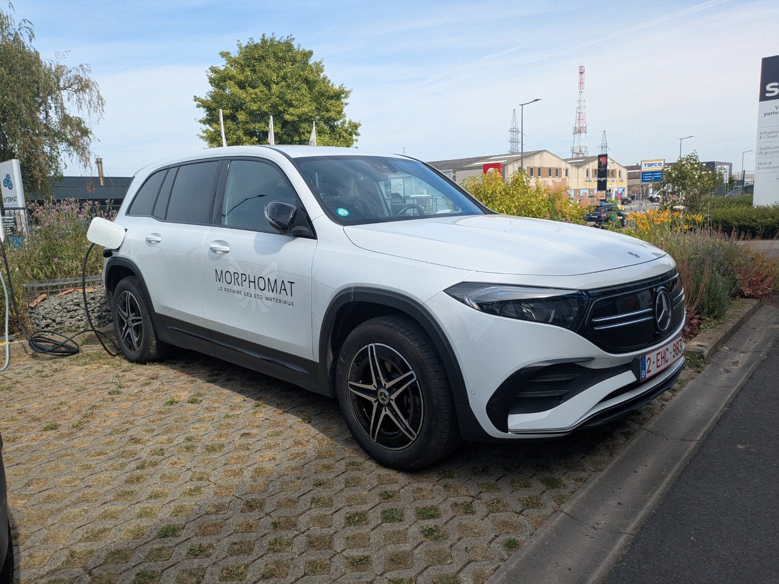 Mercedes EQB 250+ AMG line 2023 - 45000km, Autos, Mercedes-Benz, Particulier, EQB, Blanc, TVA déductible