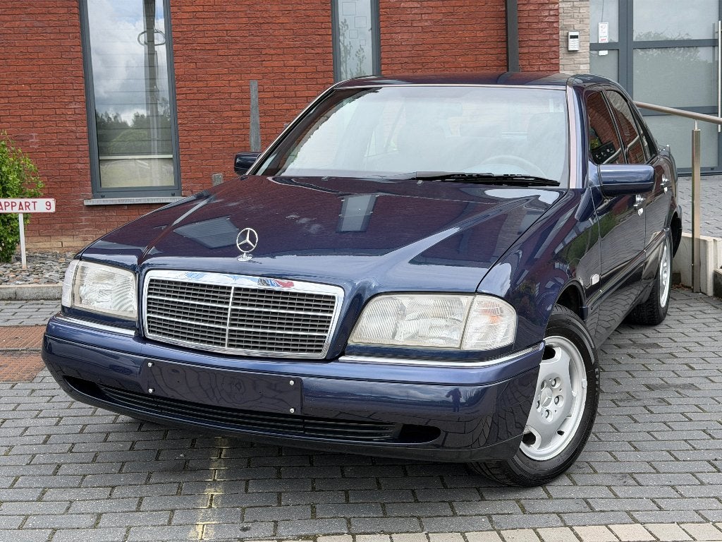 ( Ancêtre ) Mercedes C180 (1995) 167.890Km (état à voir), Auto's, Mercedes-Benz, Electronic Stability Program (ESP), 4 cilinders
