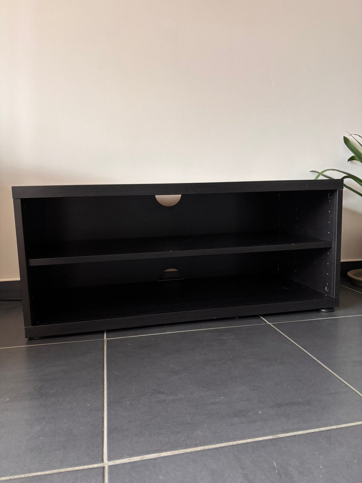 Modern houten tv-meubel donkerbruin - IKEA MOSJÖ, Ophalen, Gebruikt, 50 tot 100 cm, Minder dan 100 cm