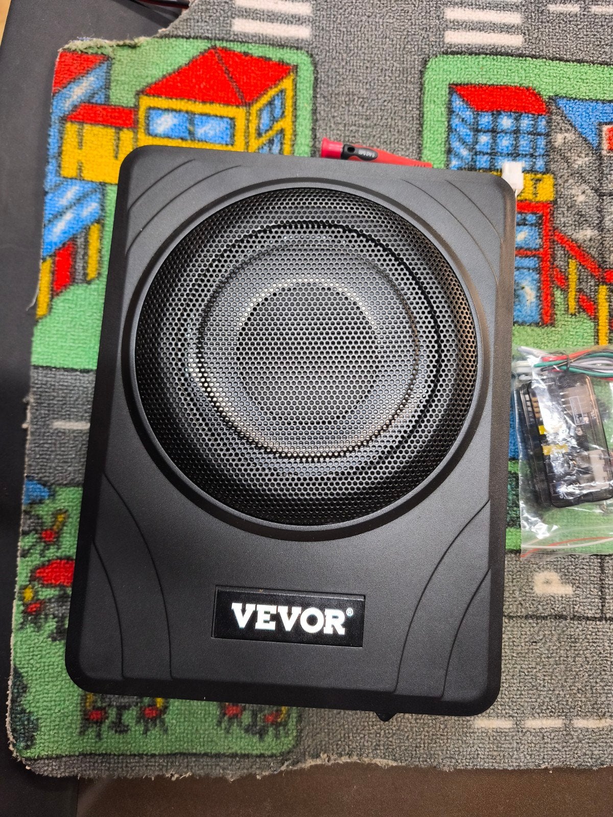 actieve onder de zetel woofer, Ophalen of Verzenden, Zo goed als nieuw