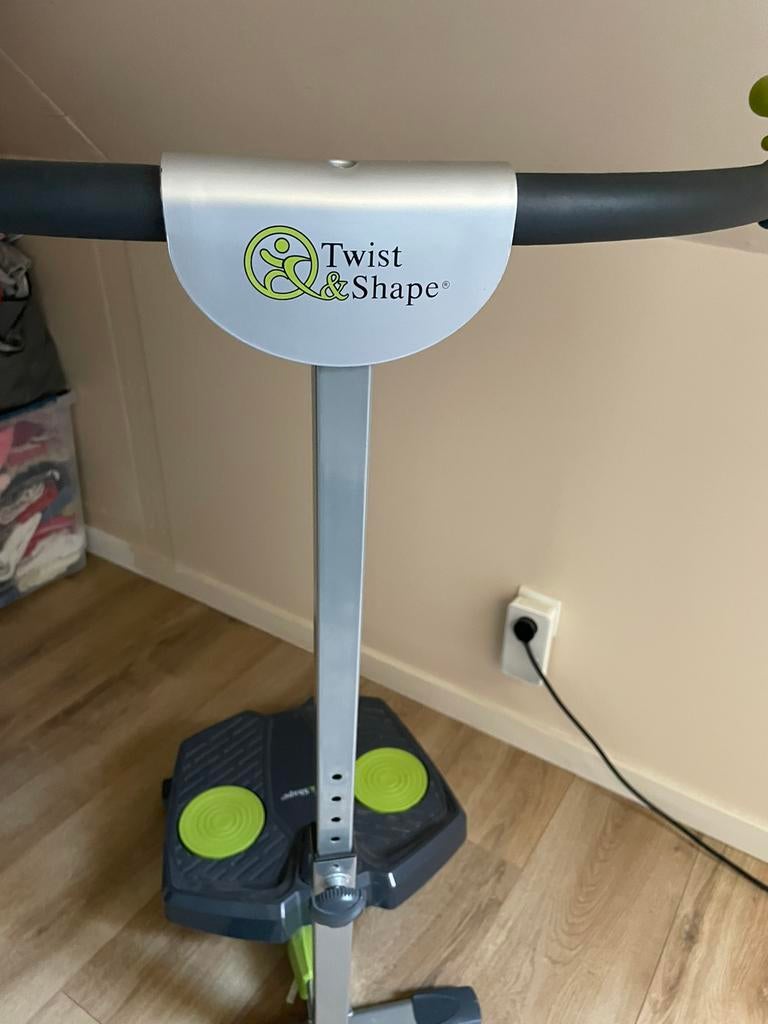 Twist & shape in uitstekende staat, Sport en Fitness, Fitnessmaterialen, Ophalen, Zo goed als nieuw