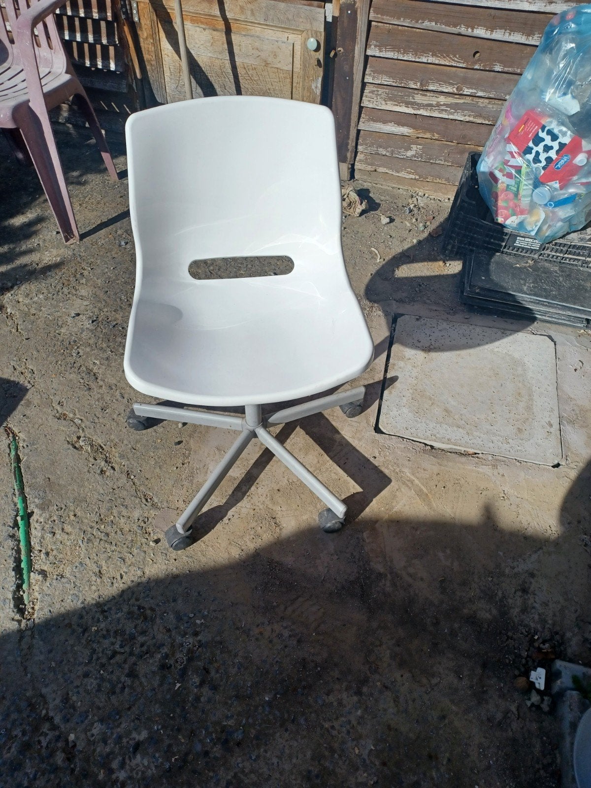 chaise, Enlèvement