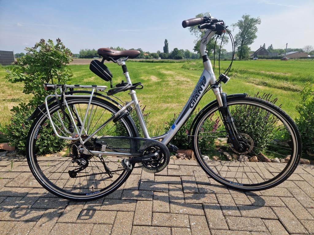 Giant Futuro RS damesfiets, Ophalen, Giant, Versnellingen
