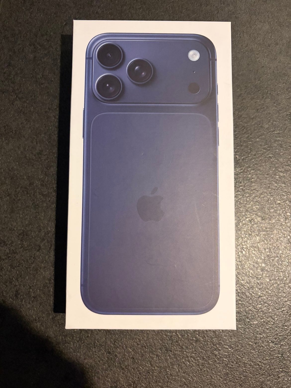 Purple Apple iPhone – Brand New in Box, Telecommunicatie, Mobiele telefoons | Apple iPhone, Ophalen, Nieuw, Blauw, 1 TB