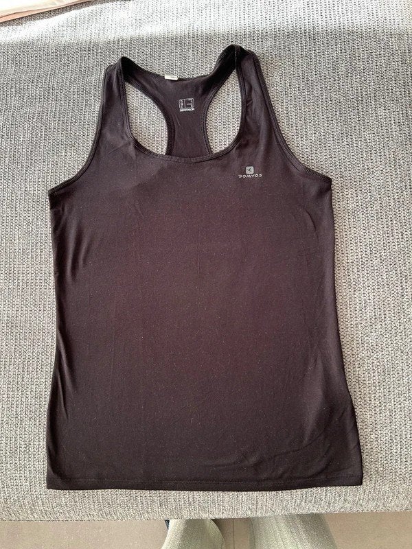Zwarte sporttop racerback, Kleding | Dames, Sportkleding, Maat 38/40 (M), Zwart, Ophalen of Verzenden, Decathlon