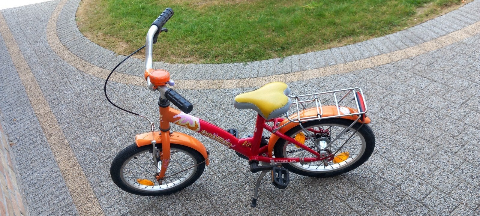 Fiets 12 en 16 inch, handrem, achteruittraprem, zijwieltjes, Fietsen en Brommers, Ophalen, Terugtraprem, Zijwieltjes, Minder dan 16 inch