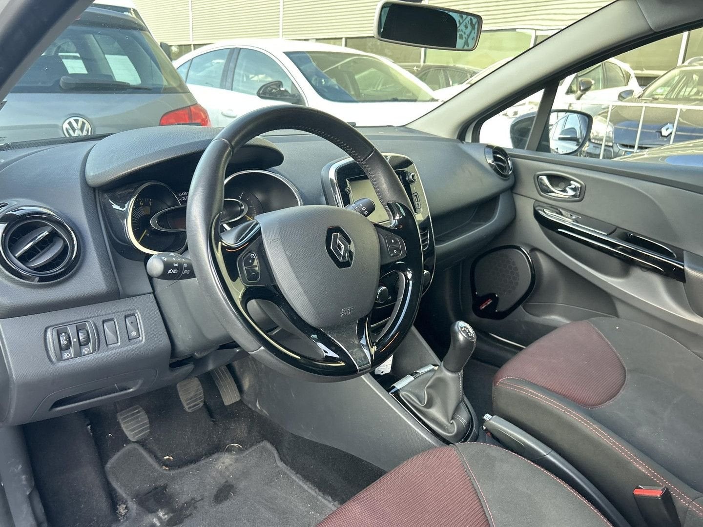 Renault Clio Estate 0.9 TCe Expression | Airco | Cruise | Na, Auto's, Zwart, Verwarmde buitenspiegels, Wit, Bedrijf
