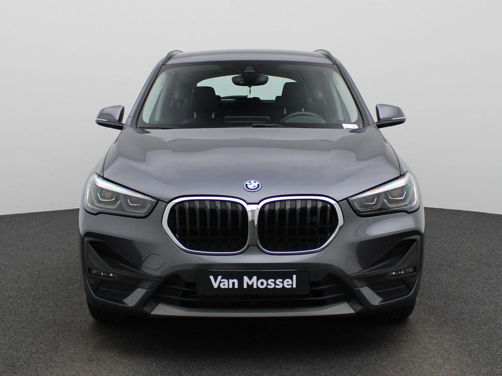 BMW X1 xDrive25e (162 kW), Auto's, Automatische klimaatregeling, Stof, Gebruikt, 1820 kg