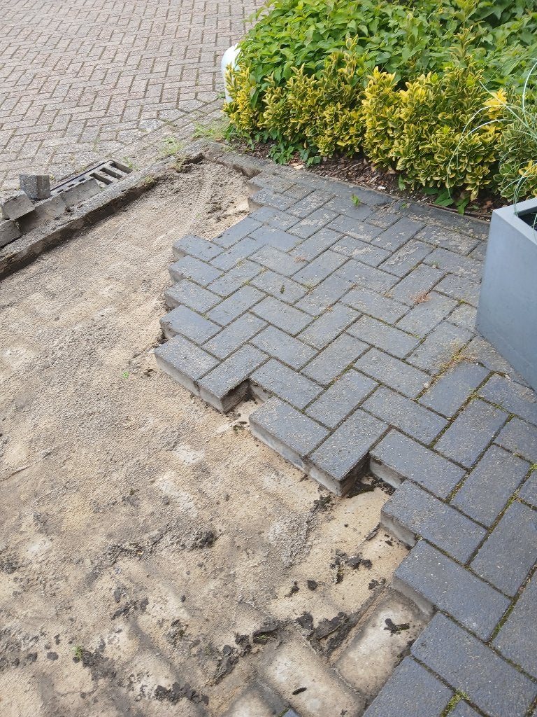 Dalle gratuit sint pieters leeuw, Ophalen, Gebruikt, Bakstenen