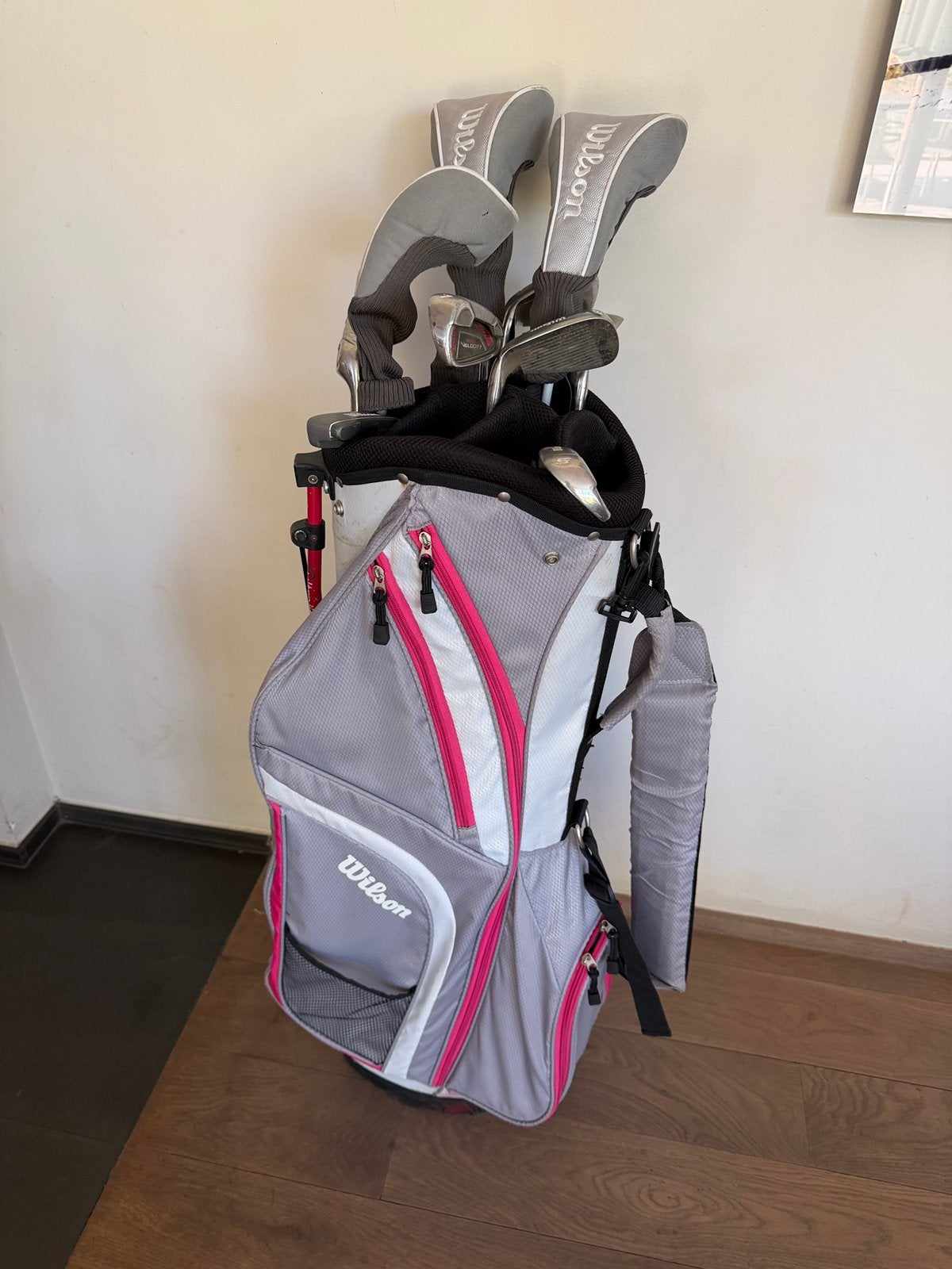 Clubs de golf Wilson pour femmes, Enlèvement, Comme neuf, Set