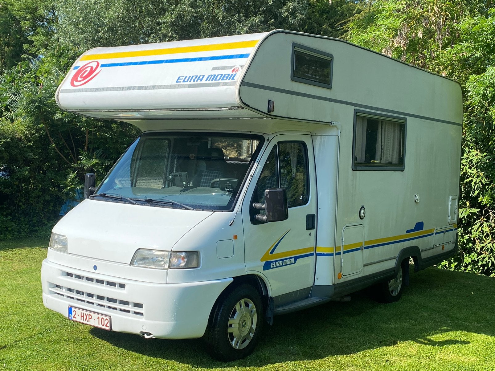 Magnifique eura mobil sur Fiat Ducato 2.8, Fiat, Luifel, Koelkast, Eura Mobil