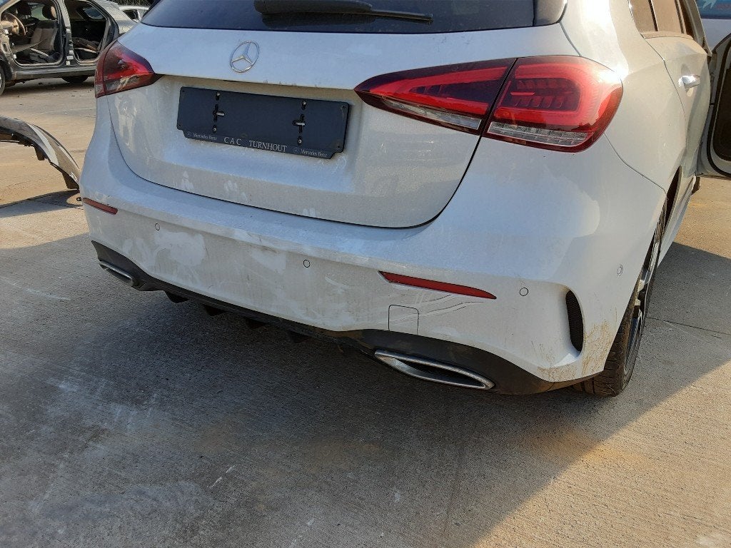 PARE-CHOCS ARRIÈRE Mercedes-Benz A (177.0), Utilisé, Arrière, Mercedes-Benz, Pare-chocs