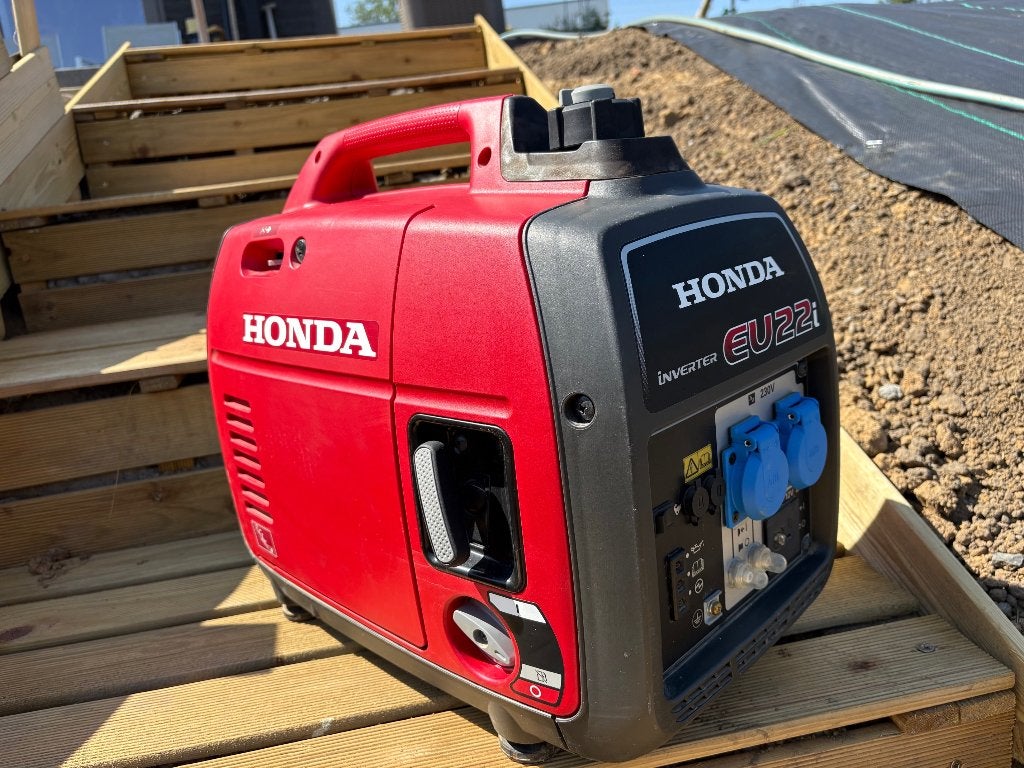 Honda EU22i groupe Electrogène, Bricolage & Construction, Générateurs, Comme neuf, Essence, Moins de 5 kVA, Réduction de bruit