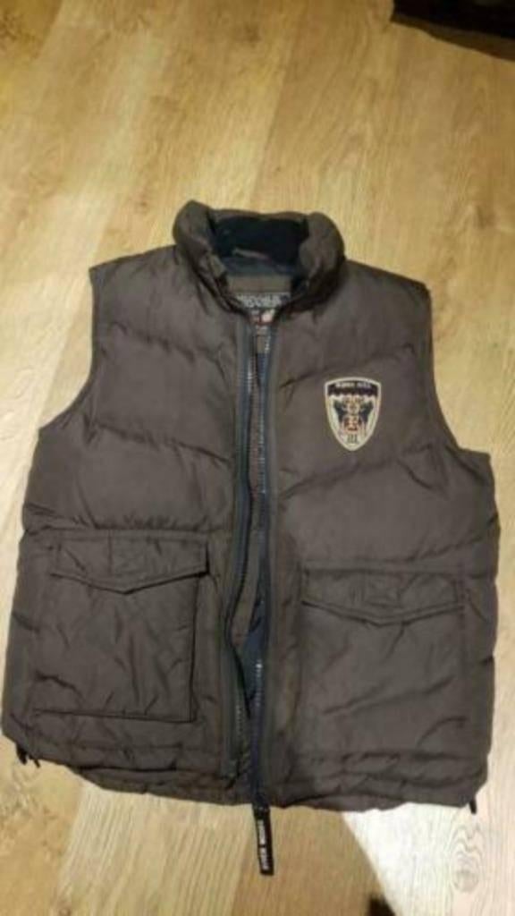 grijze bodywarmer River Woods maat 140, River Woods, Ophalen of Verzenden, Zo goed als nieuw, Jongen