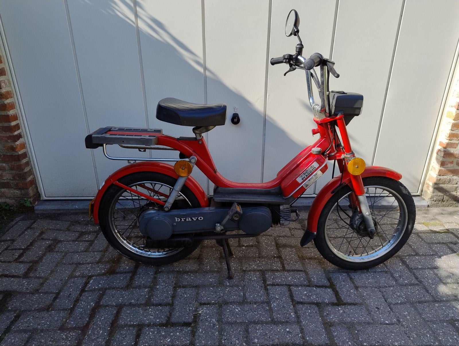 Vespa bravo, Ophalen