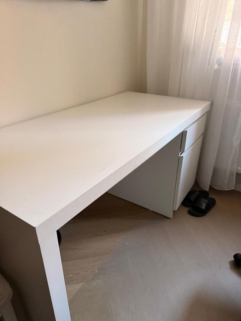 Bureau ikea, Enlèvement, Comme neuf, IKEA