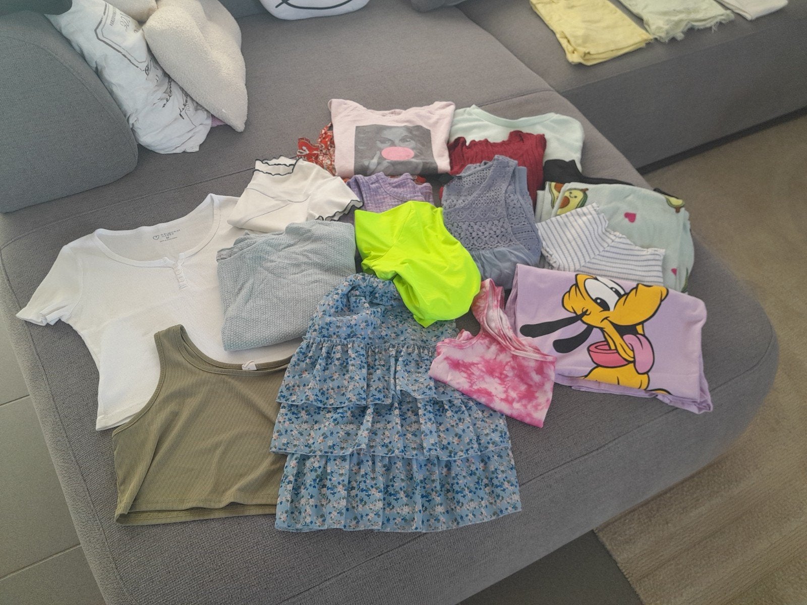 lot de vêtements  Taille s, Kleding | Dames, Dames-kledingpakketten, Ophalen of Verzenden