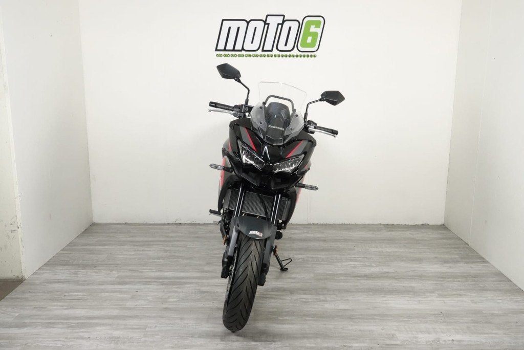 Kawasaki Versys 650 demomotor, 2 cilinders, Meer dan 35 kW, Toermotor, Minimaal motorrijbewijs A2