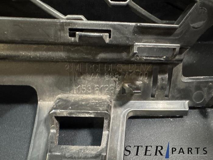 Grille van een Mercedes A-Klasse (9040), Gebruikt, -, Ophalen of Verzenden, -