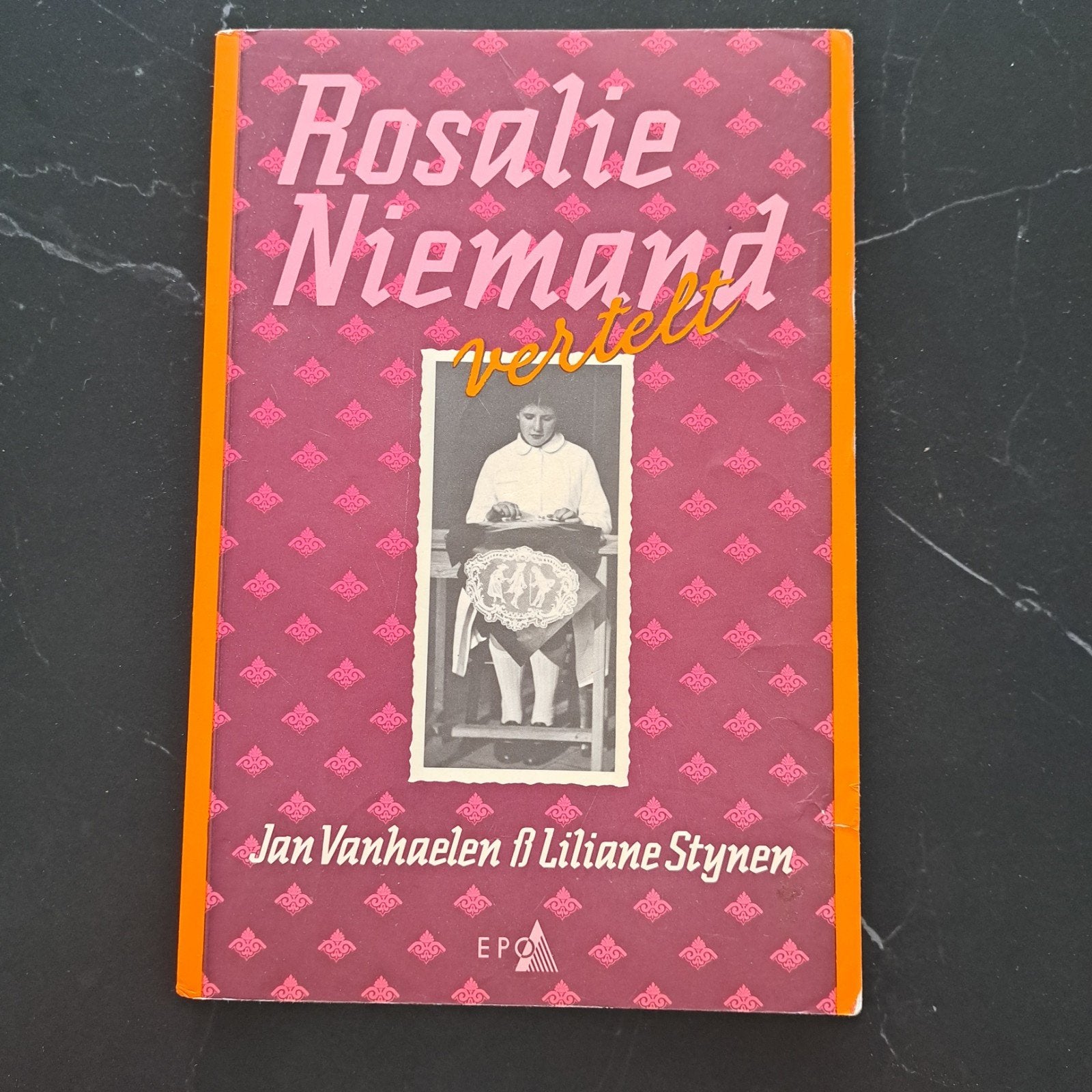 Rosalie Niemand, Boeken, Ophalen