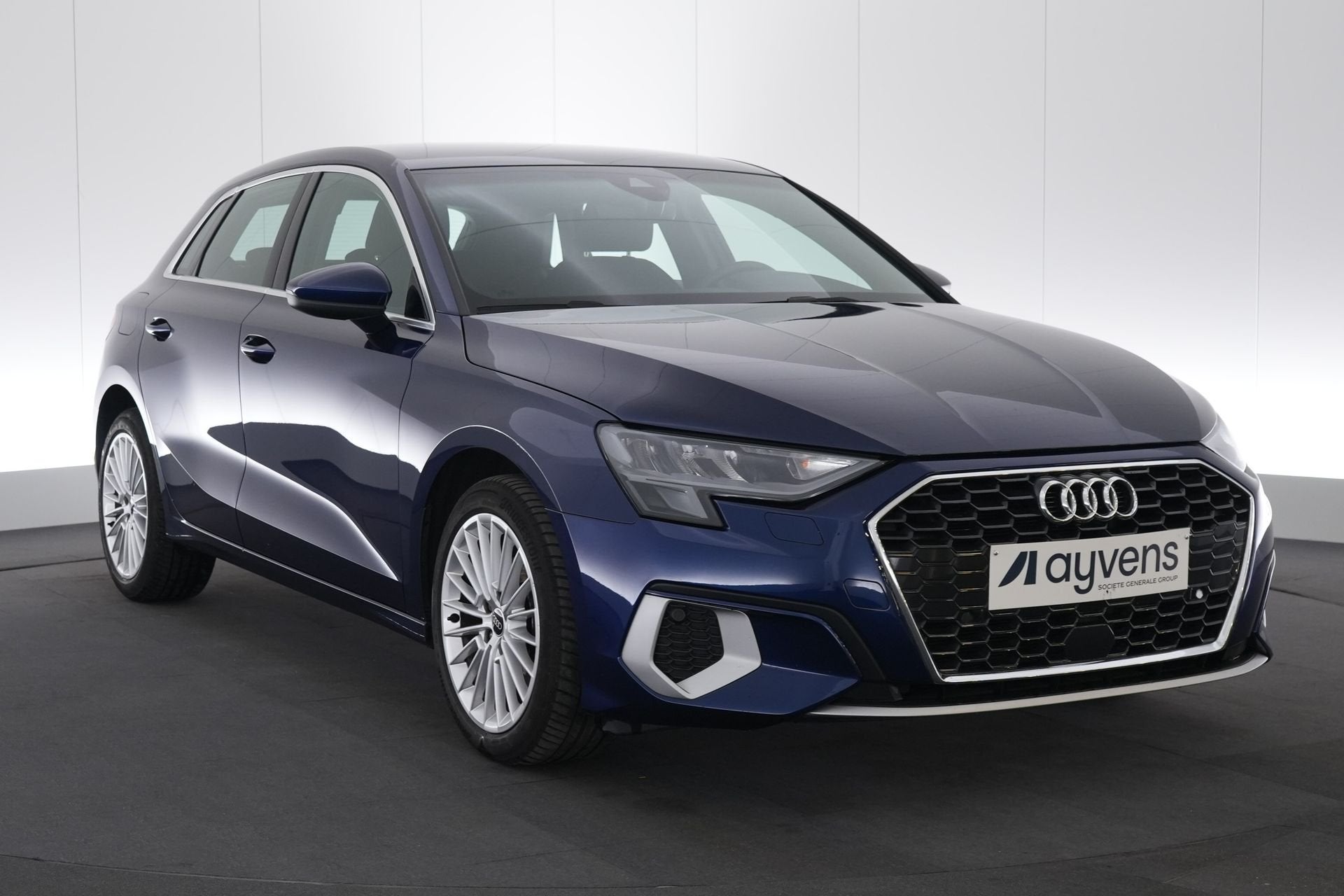 (2CCV582) AUDI A3 SPORTBACK, Auto's, Voorwielaandrijving, Stof, Gebruikt, Bedrijf