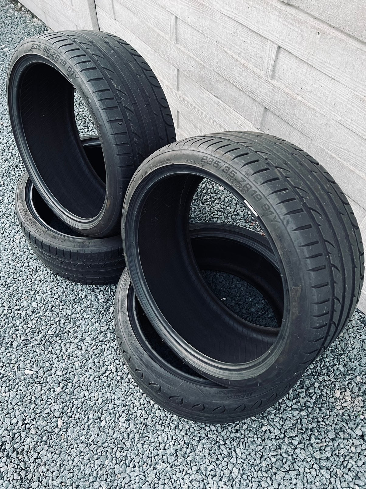 Banden te koop - 235/35R19, Auto-onderdelen, 235 mm, All Season, Band(en), Ophalen