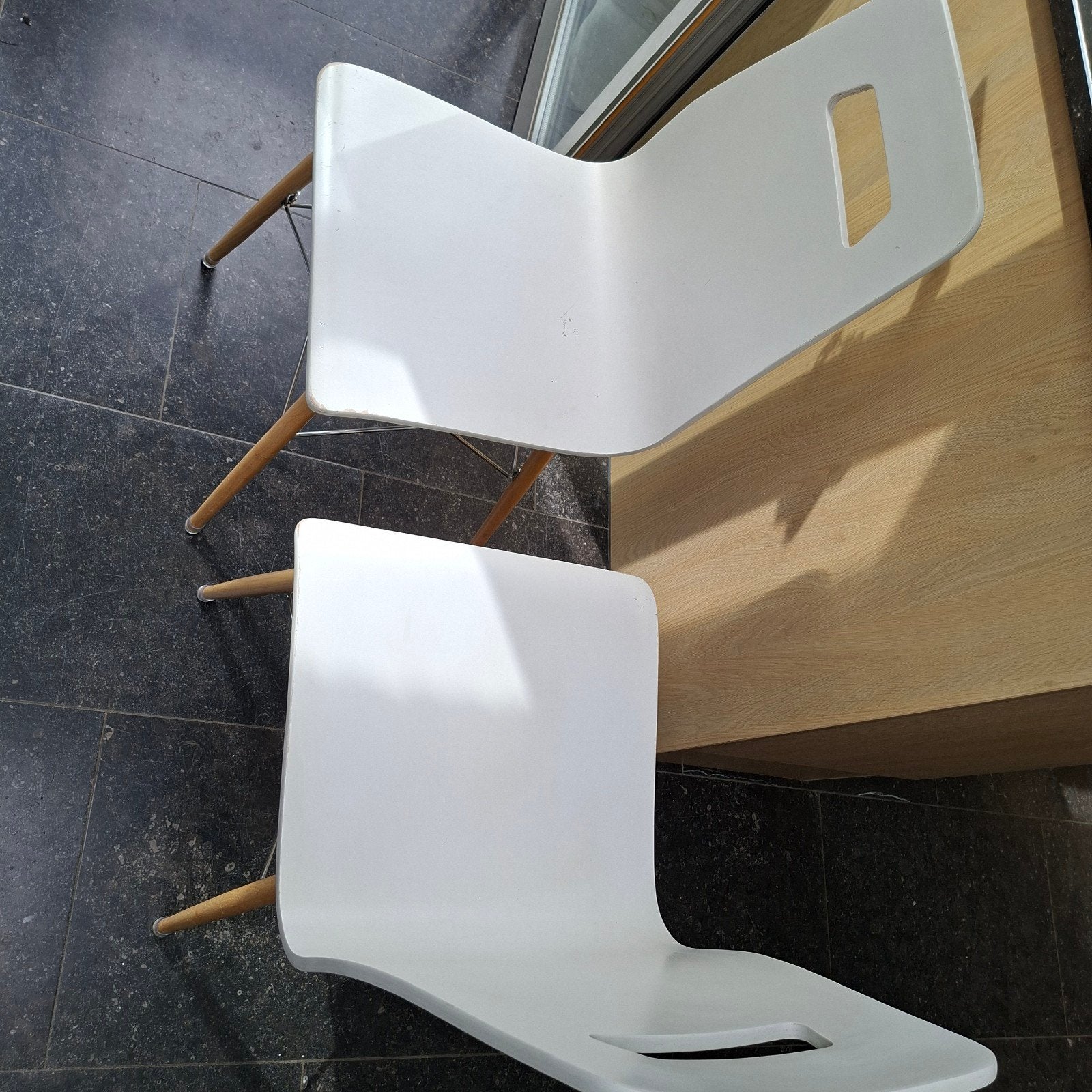 6 houten eetkamerstoelen. setprijs., Gebruikt, Wit, Modern, Vijf, Zes of meer stoelen