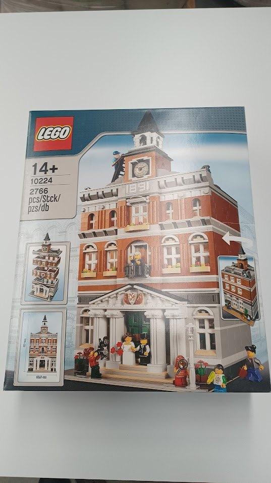 Lego 10224 town hall geseald, Neuf, Enlèvement ou Envoi, Lego, Ensemble complet