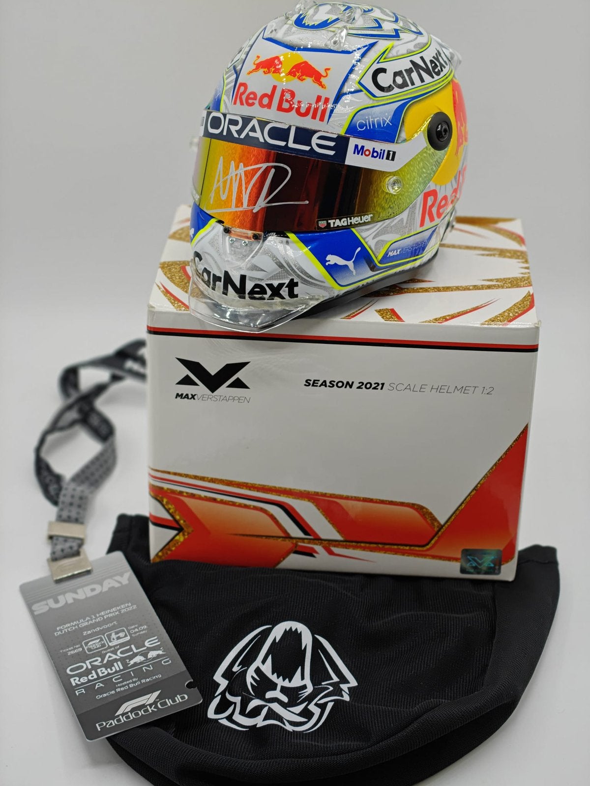 Max Verstappen 1/2 helm met handtekening GP Oostenrijk 2022, Verzamelen, Ophalen of Verzenden, Zo goed als nieuw