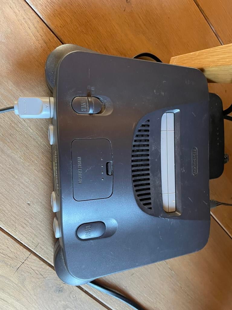 Complete Nintendo 64 Set + Expansion Pak &  Mario/Zelda, Consoles de jeu & Jeux vidéo, Consoles de jeu | Nintendo 64, Utilisé
