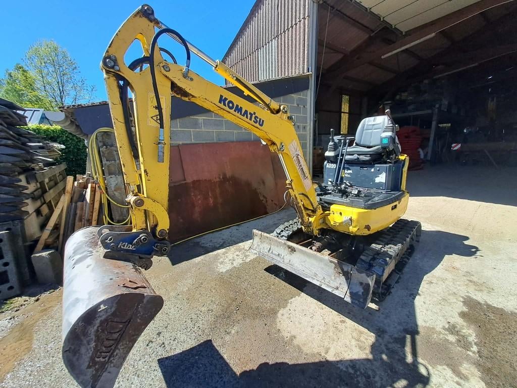 Komatsu, Enlèvement, Excavatrice