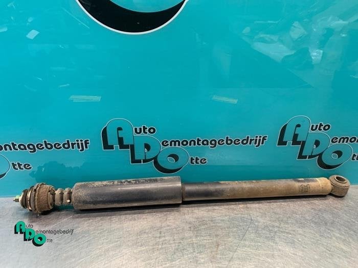 Amortisseur arrière droit d'un Toyota Yaris Verso (Yaris Ve, Autos : Pièces & Accessoires, -, 3 mois de garantie, Toyota, Utilisé